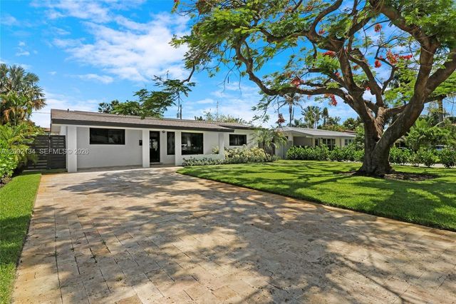 811 NE 17th Ct 0, Fort Lauderdale, FL 33305