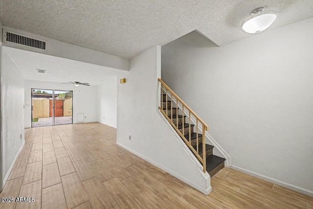 5816 W CROCUS Drive, Glendale, AZ 85306