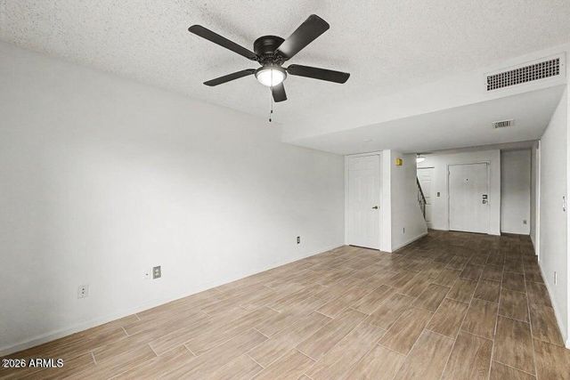 5816 W CROCUS Drive, Glendale, AZ 85306