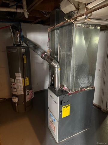 20020 PELKEY Street, Detroit, MI 48205