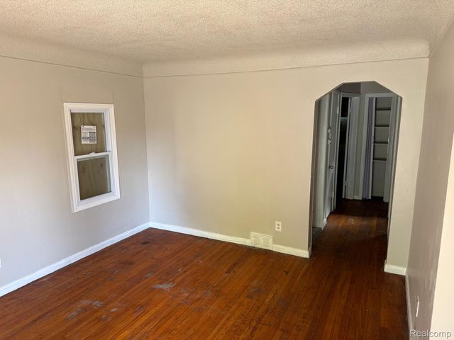 20020 PELKEY Street, Detroit, MI 48205