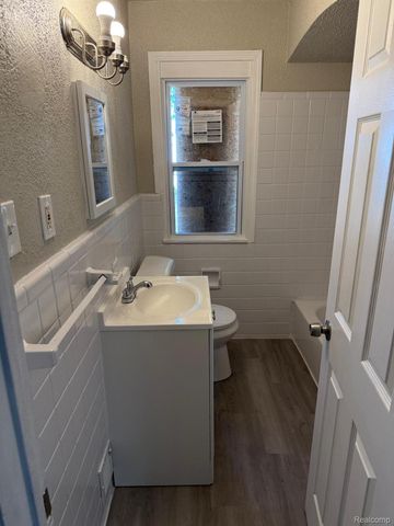 20020 PELKEY Street, Detroit, MI 48205