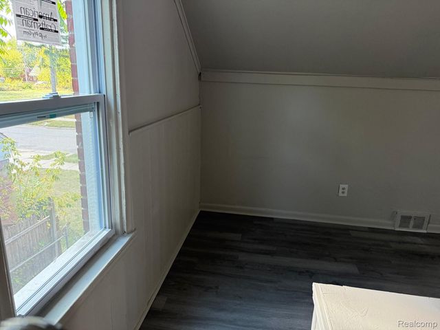 20020 PELKEY Street, Detroit, MI 48205