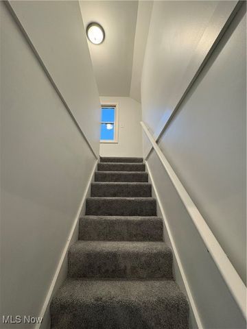 1530 Indianola Avenue, Akron, OH 44305