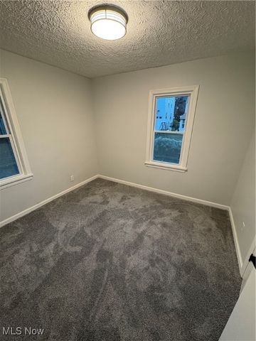 1530 Indianola Avenue, Akron, OH 44305