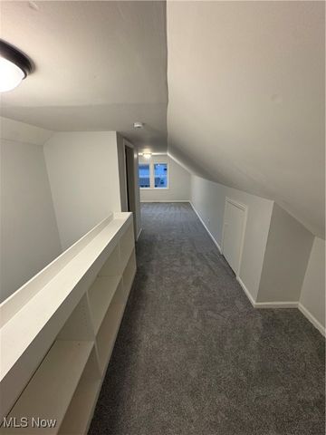 1530 Indianola Avenue, Akron, OH 44305