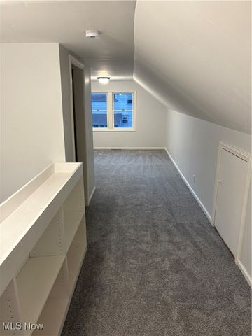 1530 Indianola Avenue, Akron, OH 44305