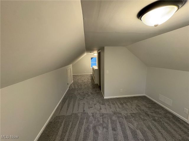 1530 Indianola Avenue, Akron, OH 44305