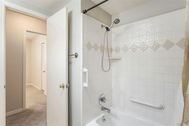 6104 N Allison Drive, Oklahoma City, OK 73112