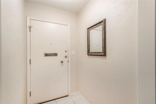 6104 N Allison Drive, Oklahoma City, OK 73112