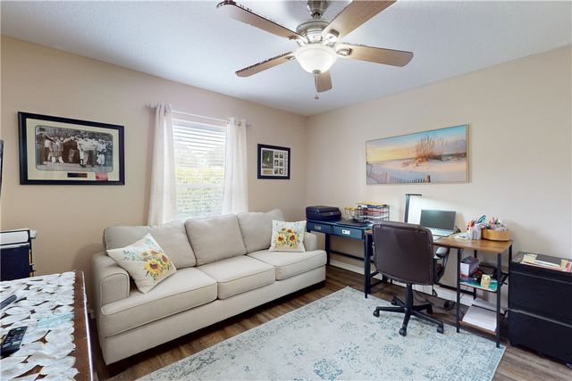 591 High Hawk Circle, Vero Beach, FL 32962