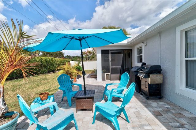 591 High Hawk Circle, Vero Beach, FL 32962