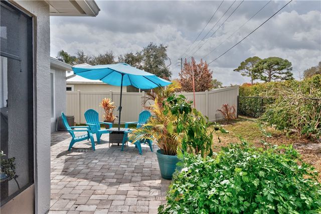 591 High Hawk Circle, Vero Beach, FL 32962