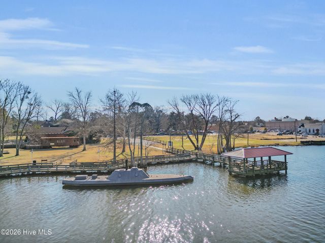 111 E Main Street, Plymouth, NC 27962