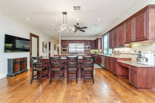 39285 Calle De Companero, Murrieta, CA 92562