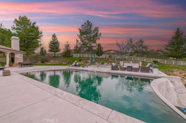 39285 Calle De Companero, Murrieta, CA 92562