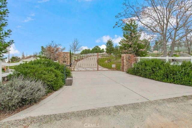 39285 Calle De Companero, Murrieta, CA 92562