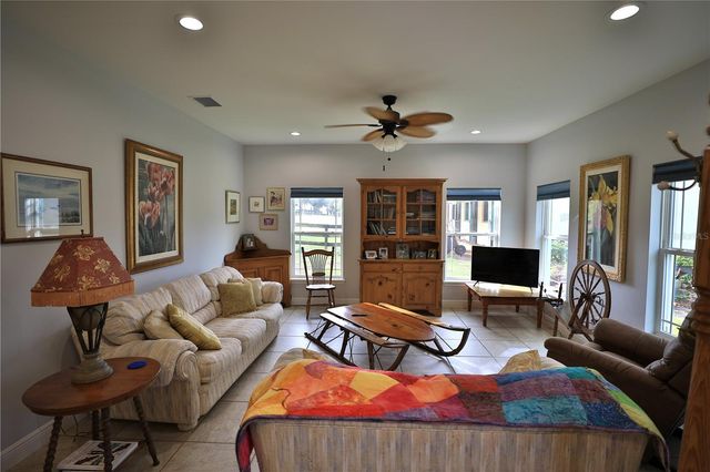 9549 NW 80TH AVENUE, Ocala, FL 34482