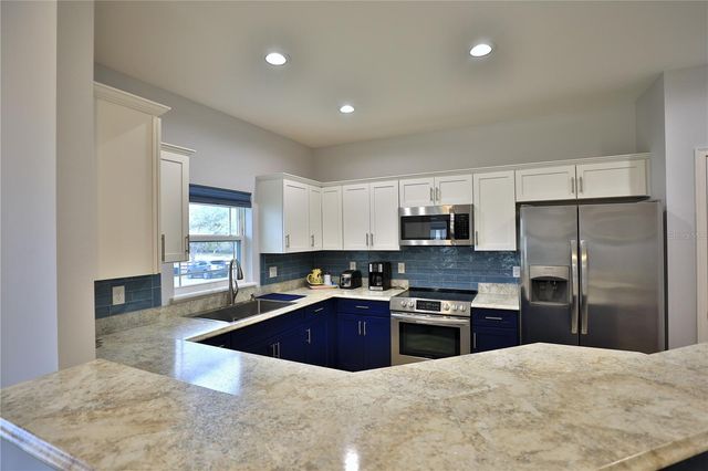 9549 NW 80TH AVENUE, Ocala, FL 34482