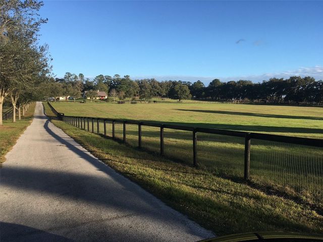 9549 NW 80TH AVENUE, Ocala, FL 34482