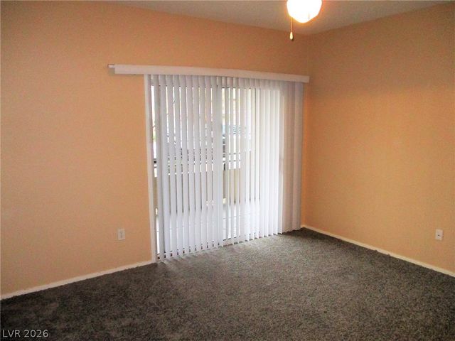 833 ASPEN PEAK Loop 2215, Henderson, NV 89011