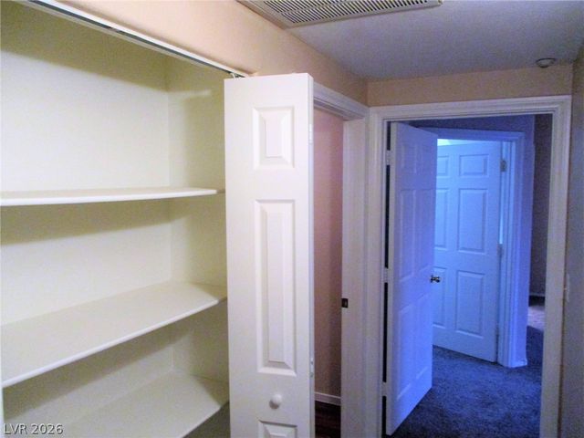 833 ASPEN PEAK Loop 2215, Henderson, NV 89011