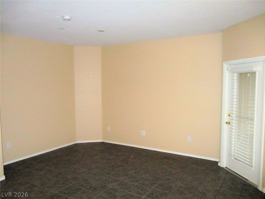 833 ASPEN PEAK Loop 2215, Henderson, NV 89011