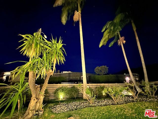 1341 Charmel Place, Pacific Palisades (los Angeles), CA 90272