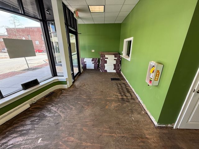 268-270 Union St, New Bedford, MA 02740