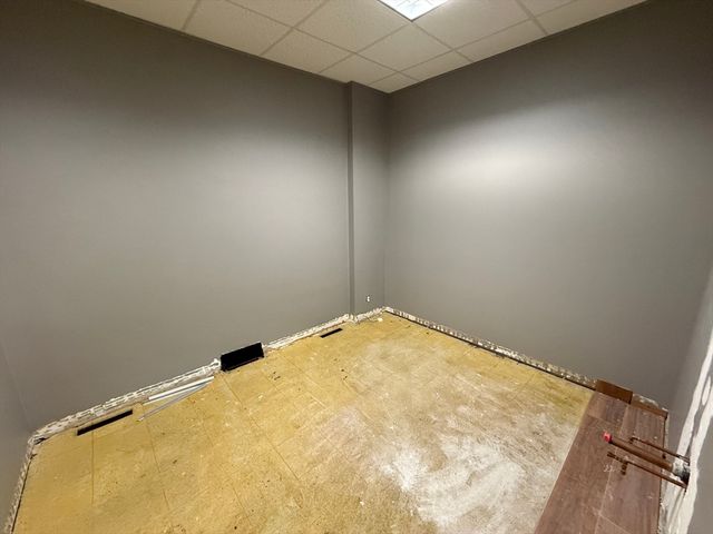 268-270 Union St, New Bedford, MA 02740