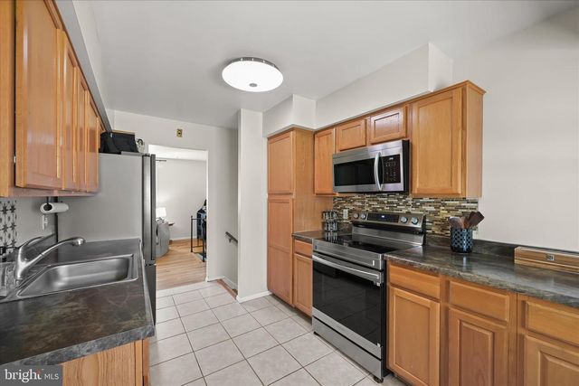 7980 PHIRNE RD E, Glen Burnie, MD 21061