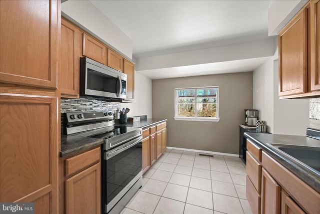 7980 PHIRNE RD E, Glen Burnie, MD 21061