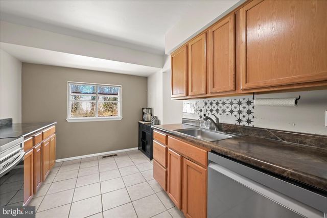 7980 PHIRNE RD E, Glen Burnie, MD 21061