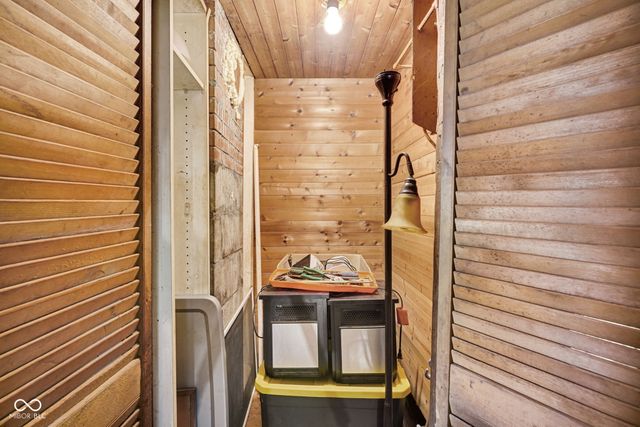 16030 S Ferguson Road, Columbus, IN 47201