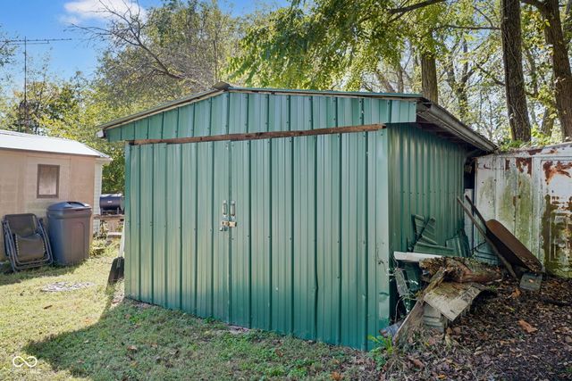 16030 S Ferguson Road, Columbus, IN 47201