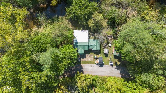 16030 S Ferguson Road, Columbus, IN 47201