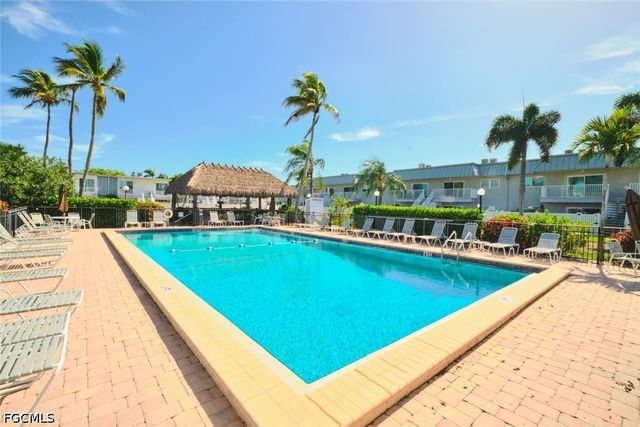 6777 Winkler RD 142, Fort Myers, FL 33919