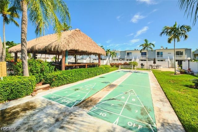 6777 Winkler RD 142, Fort Myers, FL 33919