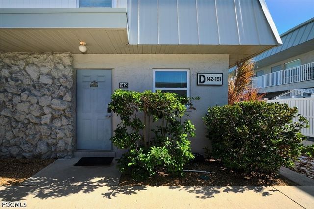 6777 Winkler RD 142, Fort Myers, FL 33919