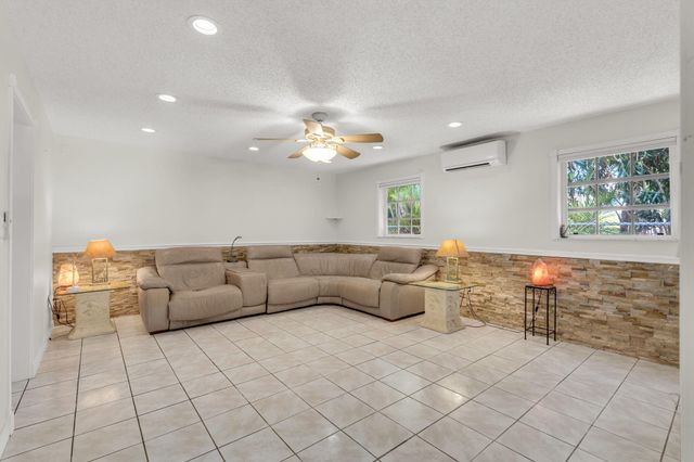 335 Sound Drive, Key Largo, FL 33037