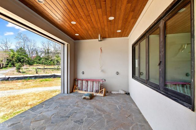 105 Edenburgh Road, Raleigh, NC 27608