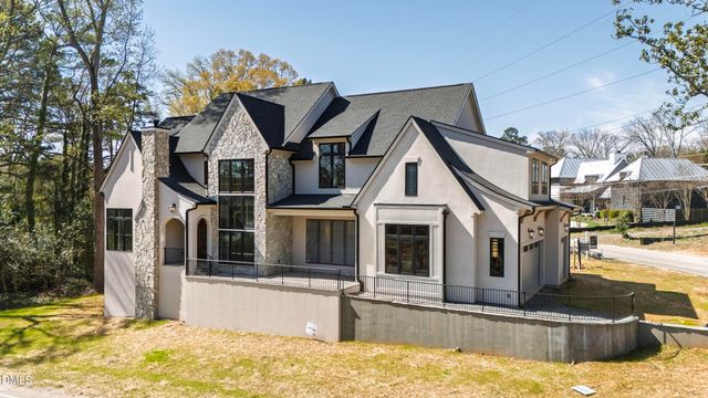 105 Edenburgh Road, Raleigh, NC 27608