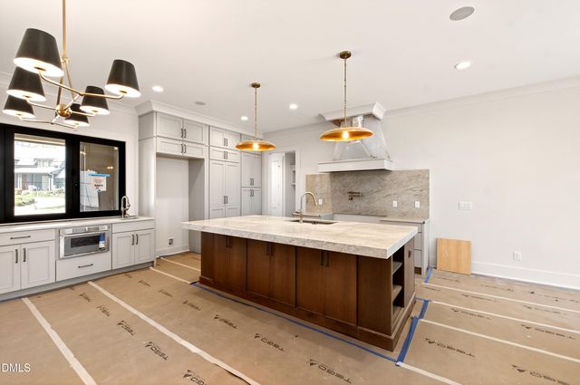 105 Edenburgh Road, Raleigh, NC 27608