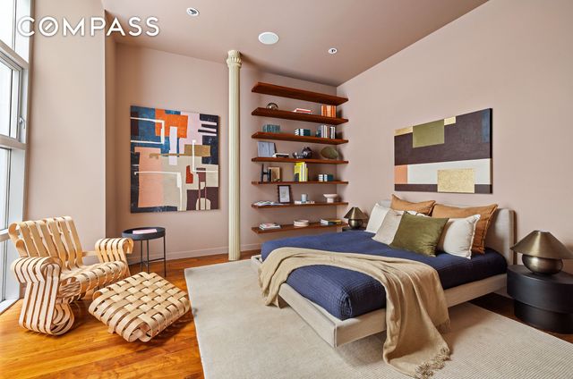 22 Mercer St Apt 3A, New York City, NY 10013