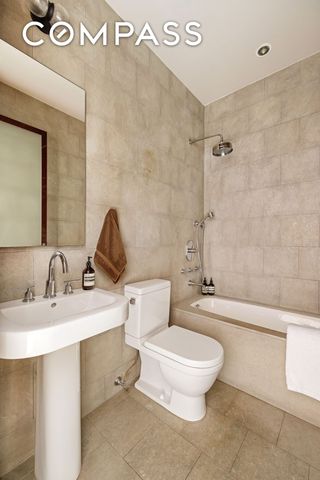 22 Mercer St Apt 3A, New York City, NY 10013