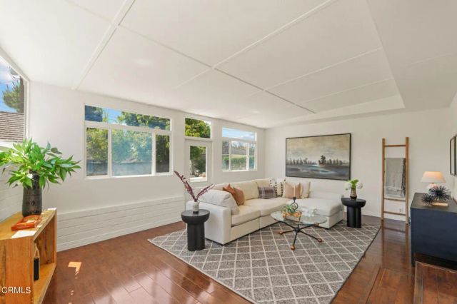 2882 Woodlawn Avenue, San Marino, CA 91108