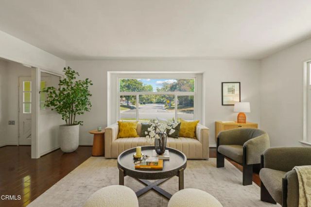 2882 Woodlawn Avenue, San Marino, CA 91108