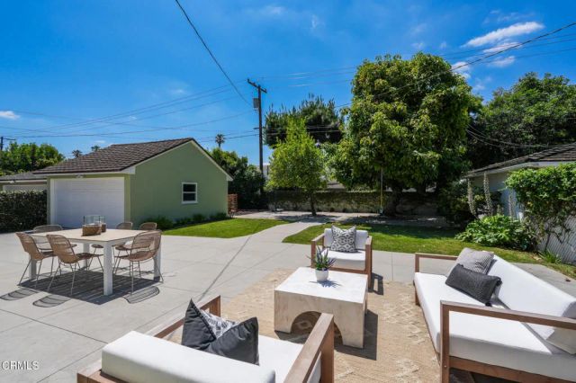 2882 Woodlawn Avenue, San Marino, CA 91108