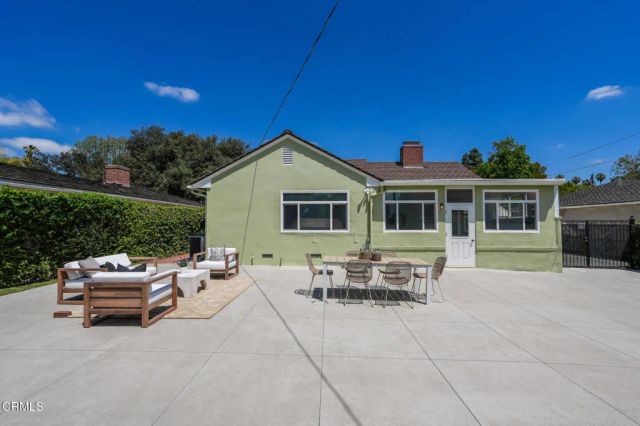 2882 Woodlawn Avenue, San Marino, CA 91108