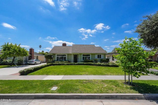 2882 Woodlawn Avenue, San Marino, CA 91108